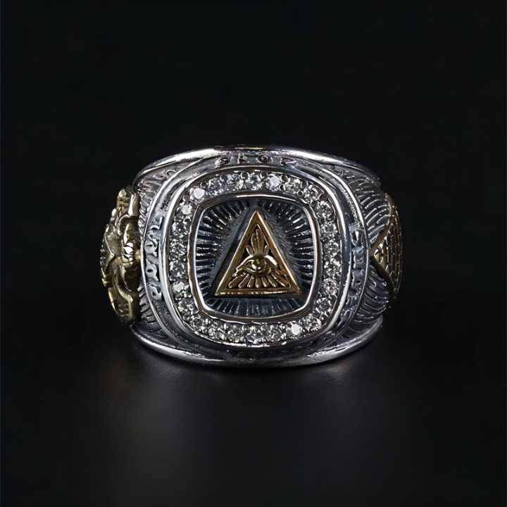 Anel Triangulo Dourado